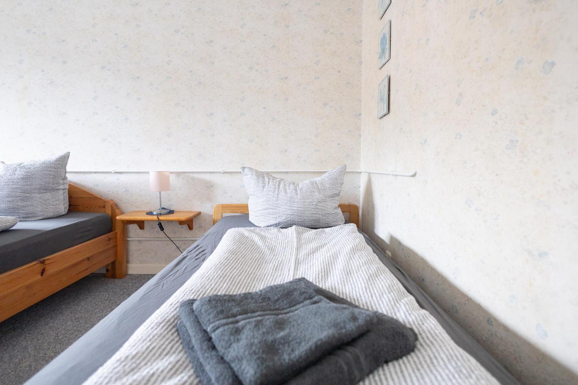 Apartmenthaus Am Waldrand- Kueche - Fruehstueck - Balkon Wildemann Exterior foto