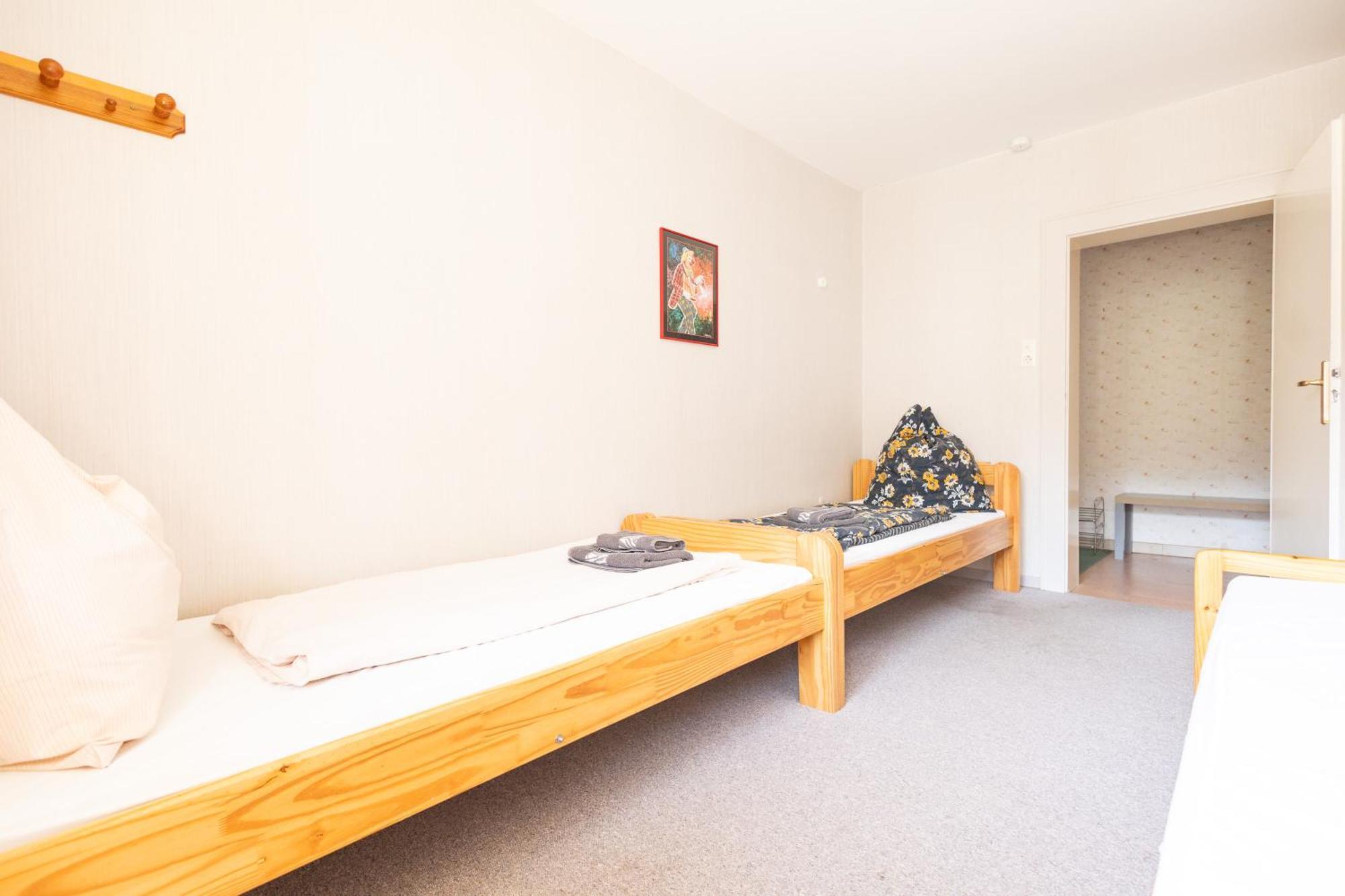 Apartmenthaus Am Waldrand- Kueche - Fruehstueck - Balkon Wildemann Exterior foto